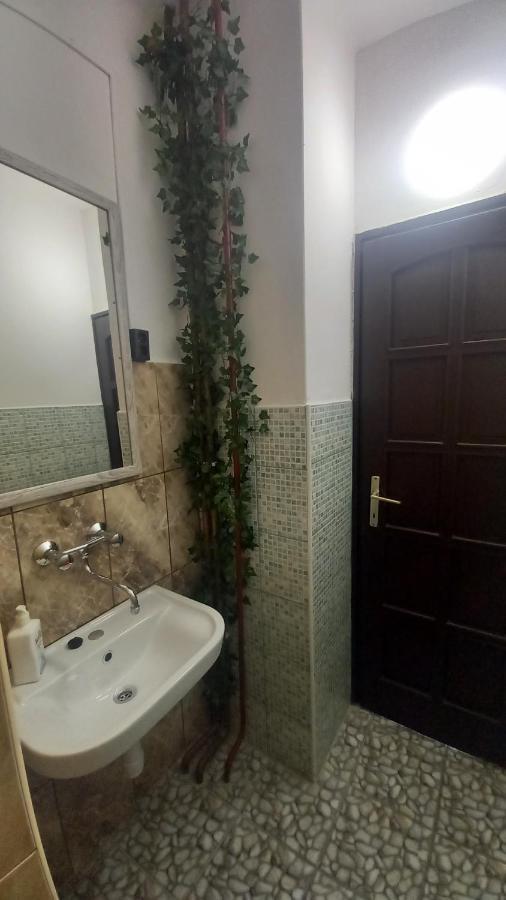 Kisdiofa Panzio Es Vendeglo Bed & Breakfast Vajdacska Bagian luar foto