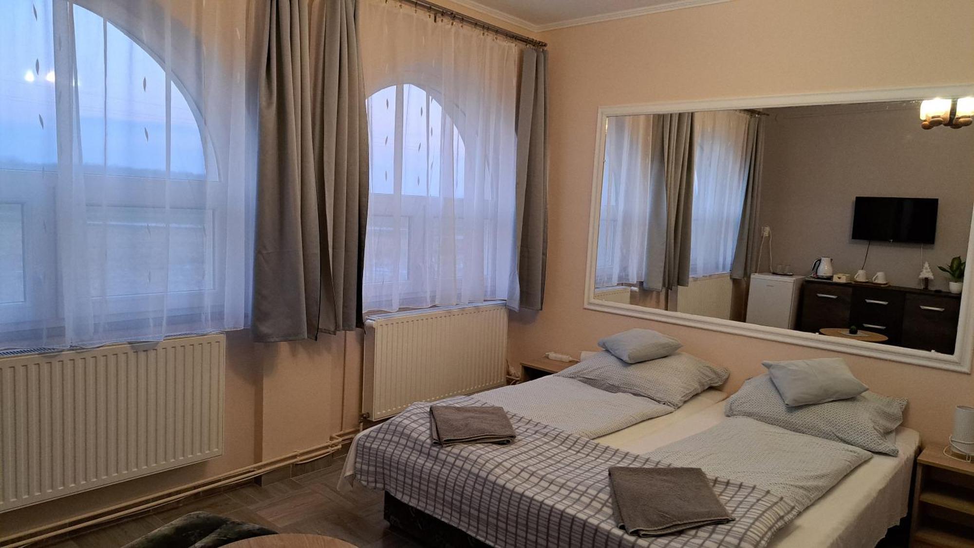 Kisdiofa Panzio Es Vendeglo Bed & Breakfast Vajdacska Bagian luar foto