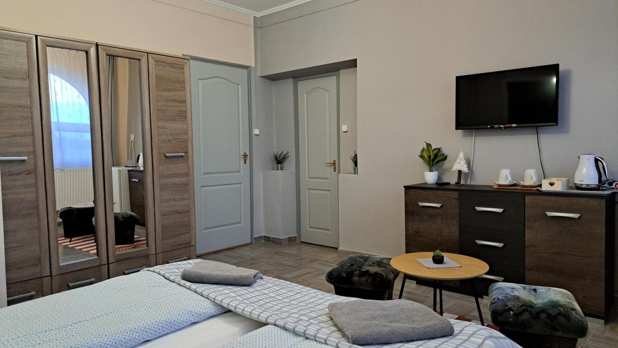Kisdiofa Panzio Es Vendeglo Bed & Breakfast Vajdacska Bagian luar foto