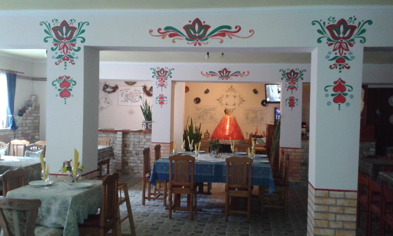Kisdiofa Panzio Es Vendeglo Bed & Breakfast Vajdacska Bagian luar foto